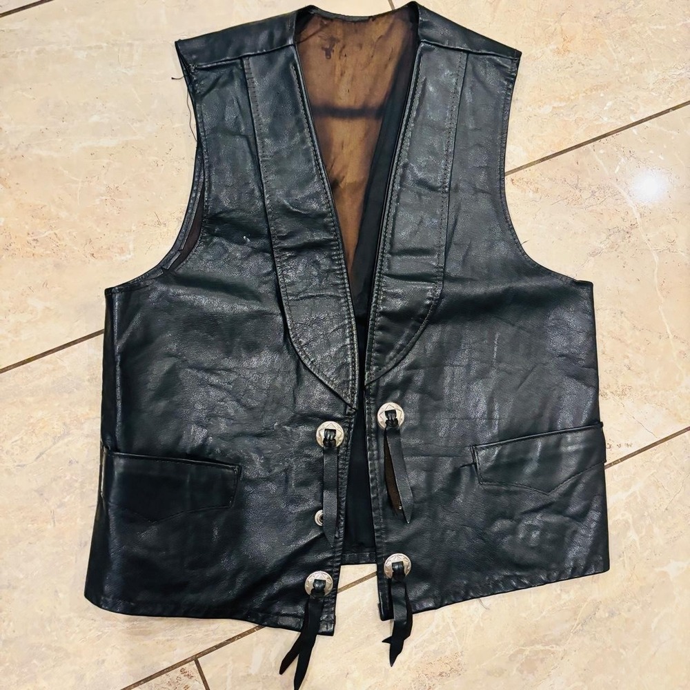 Vintage 70s Jo-O-Kay Black Leather Western Biker Vest Silver Concho Small
